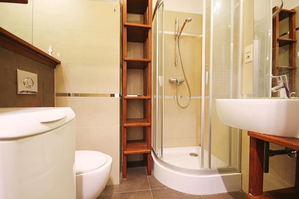 Parkowy Apartament Apartman Wrocław Kültér fotó